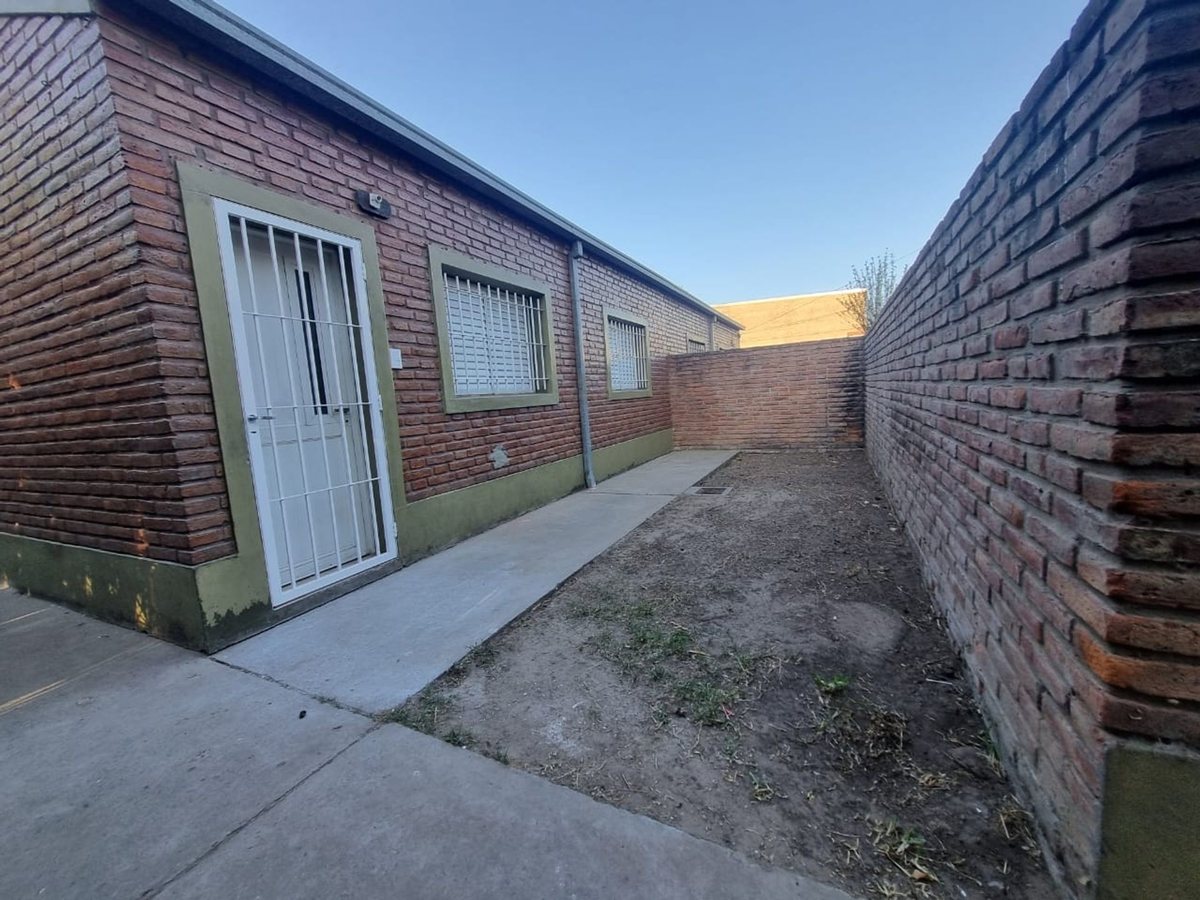 López y Planes 1424 - Casa Interna