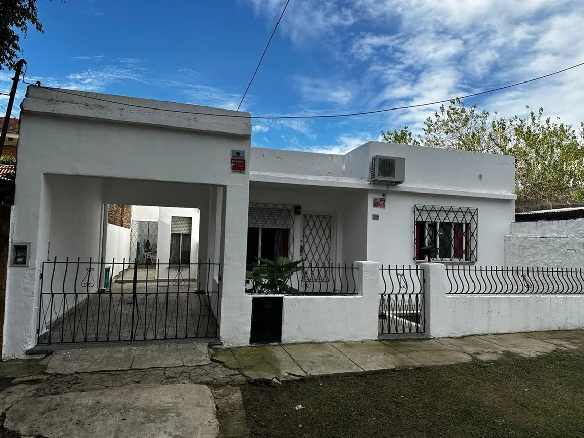 Casa de 3 ambientes en venta en El Palomar, Manuel Fluguerto 800, foto 2