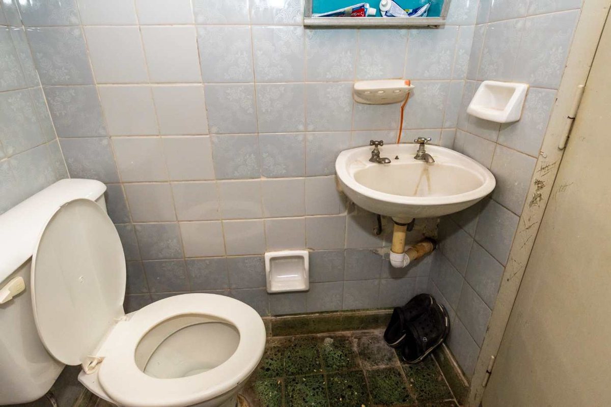 CASA VENTA 5 DORMITORIOS MACROCENTRO - foto 5