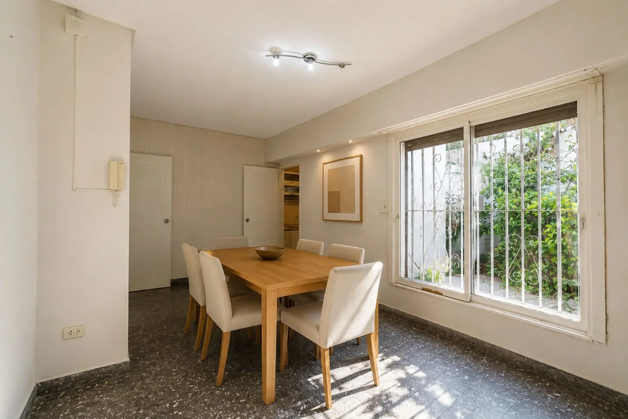 Casa en venta en La Plata, foto 2