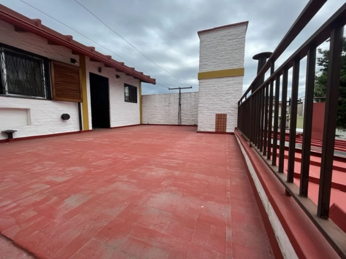 PH de 4 ambientes en venta en Villa Ballester, Alsina 2200