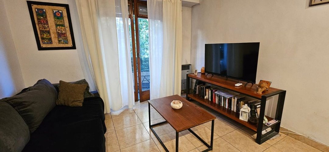DEPARTAMENTO DE 3 AMBIENTES VENTA BALVANERA BALCON