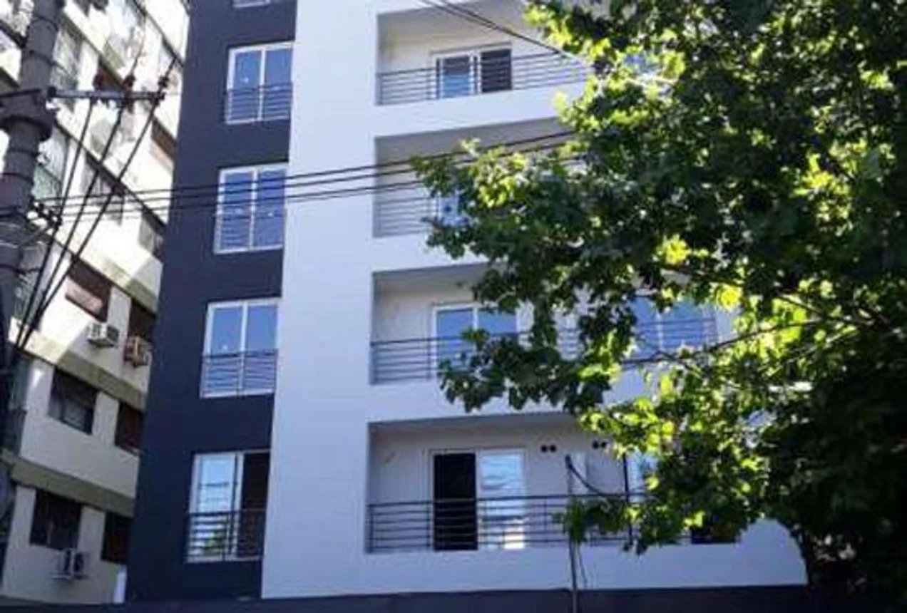 Departamento de 2 ambientes en venta en Villa Luzuriaga, Cervantes 2200