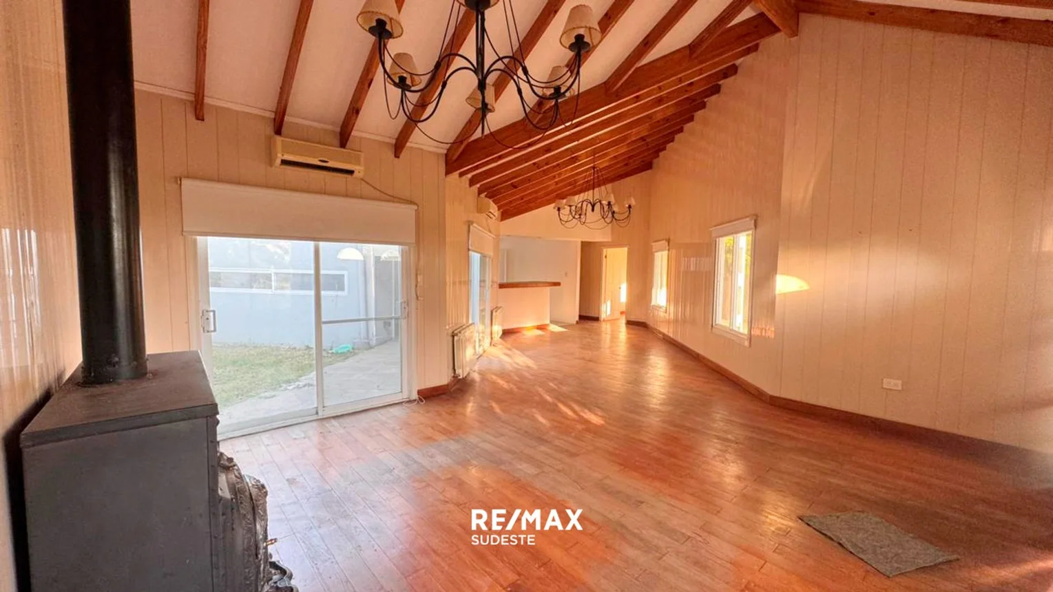 Casa en pago chico –, foto 1