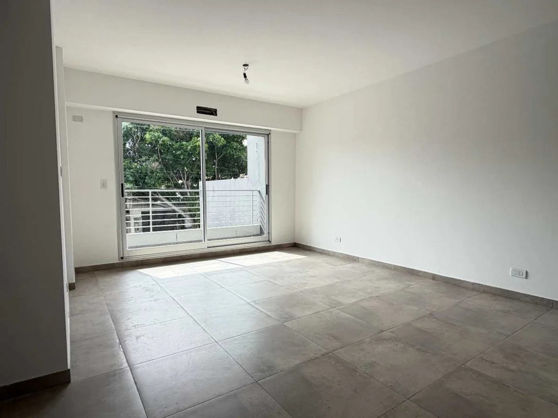 Semipiso en venta en Caseros, foto 3