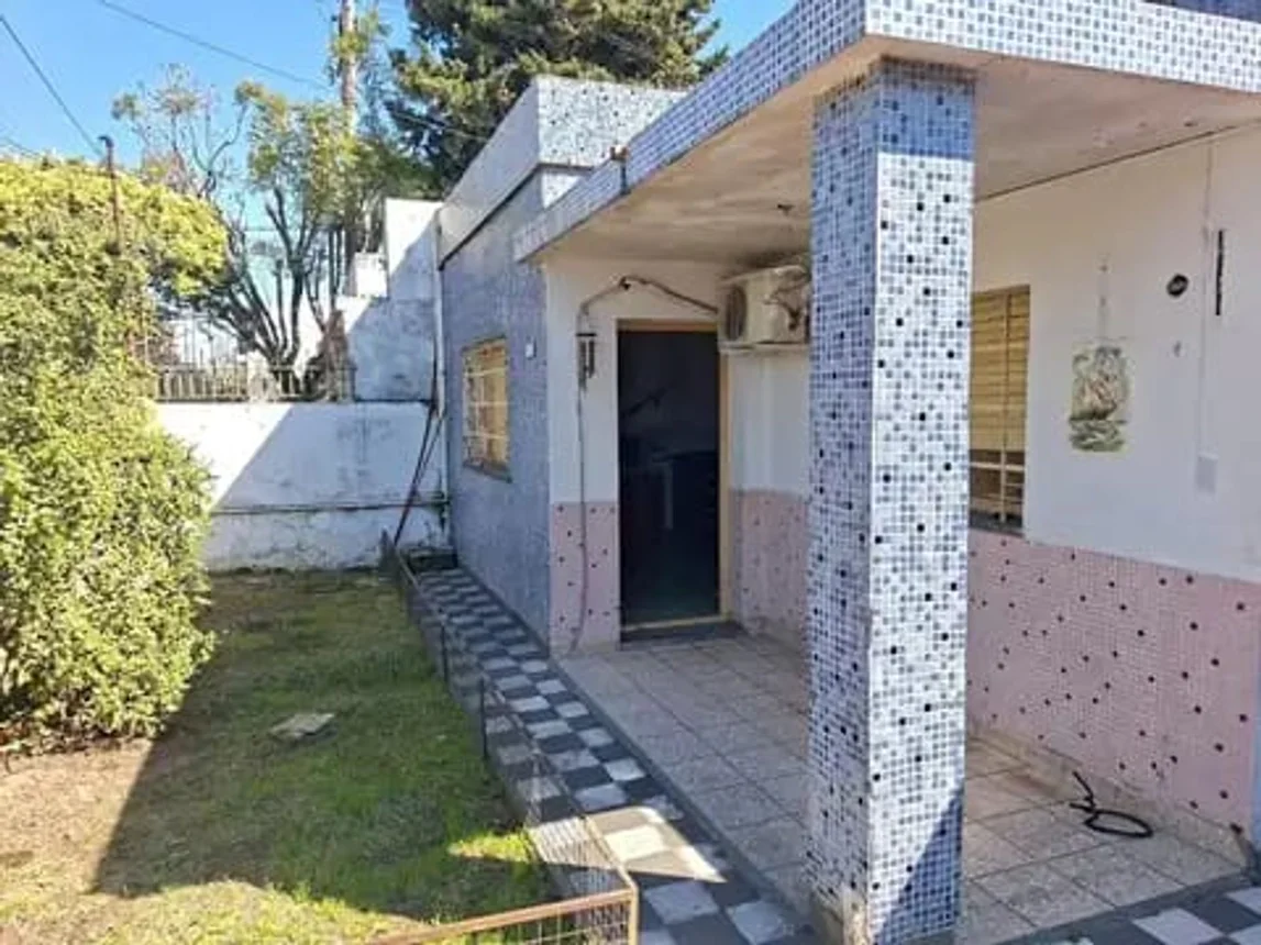 Casa en venta en Aldo Bonzi, Darragueira 500