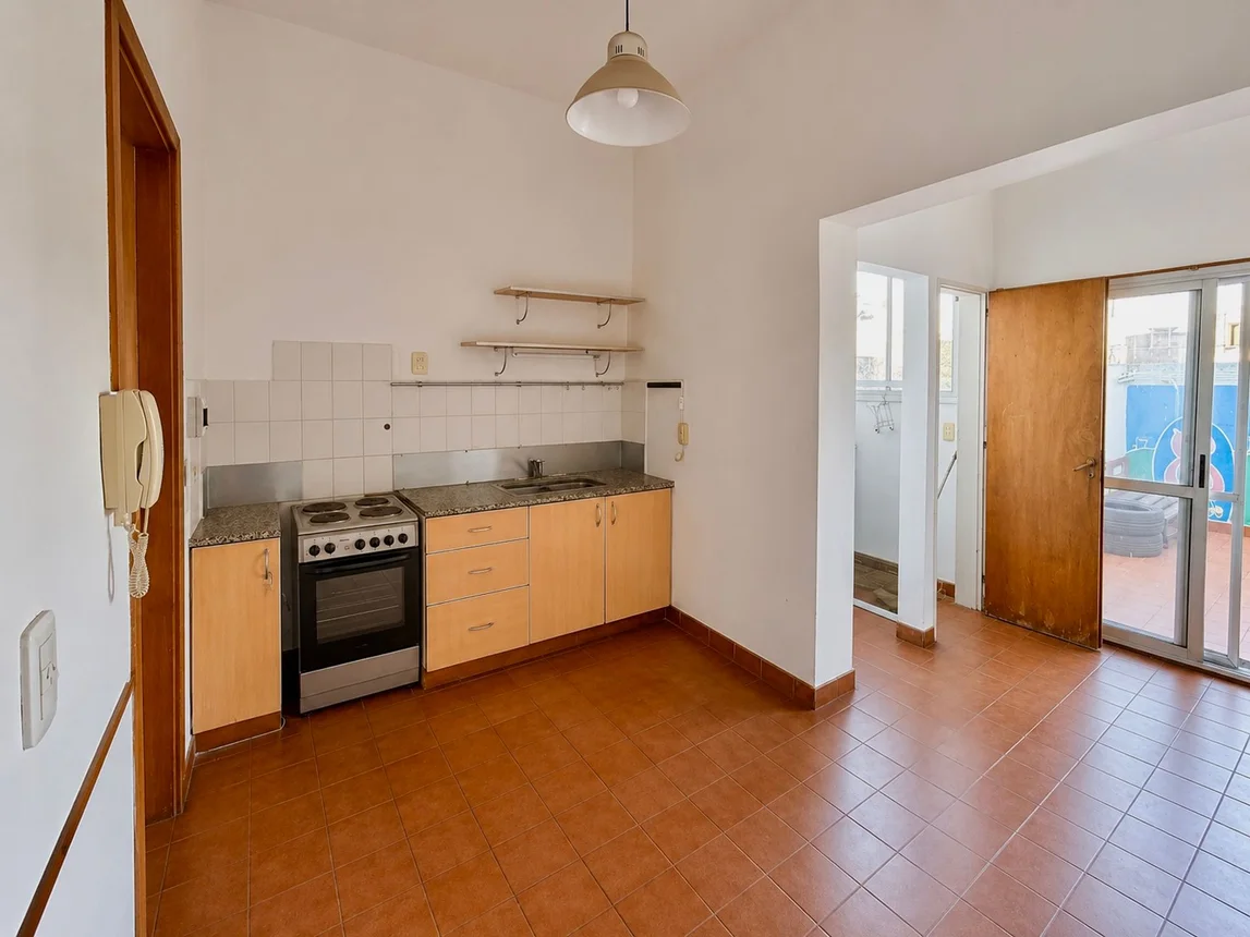 Departamento de 3 ambientes en venta en Temperley, 25 de Mayo 200, foto 2