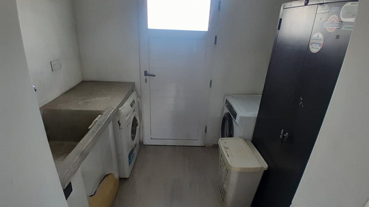 CASA VENTA EN B° LOS EUCALIPTOS ZONA SUR 2 DORM - foto 9