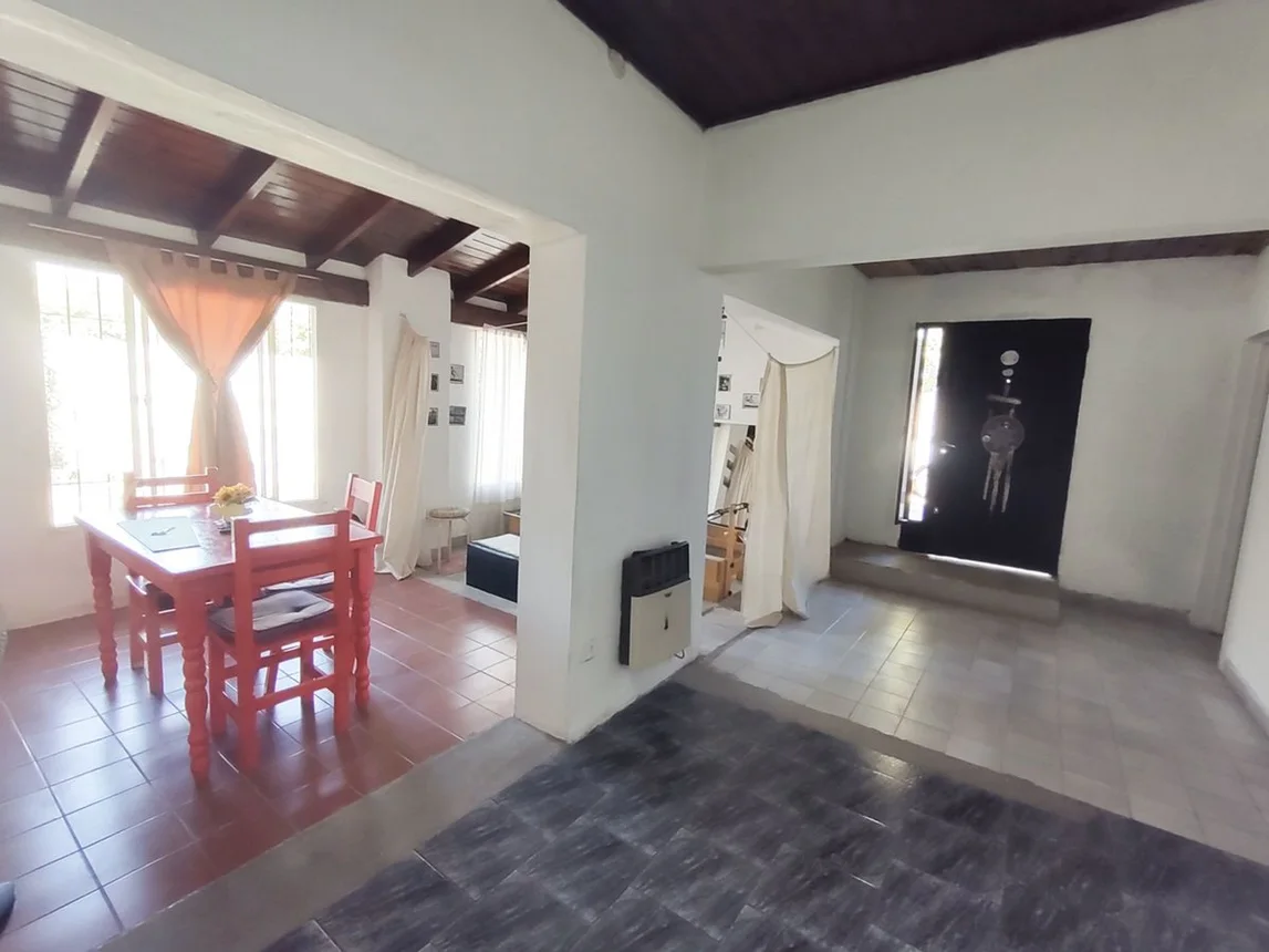 Casa en venta en Pilar, foto 2