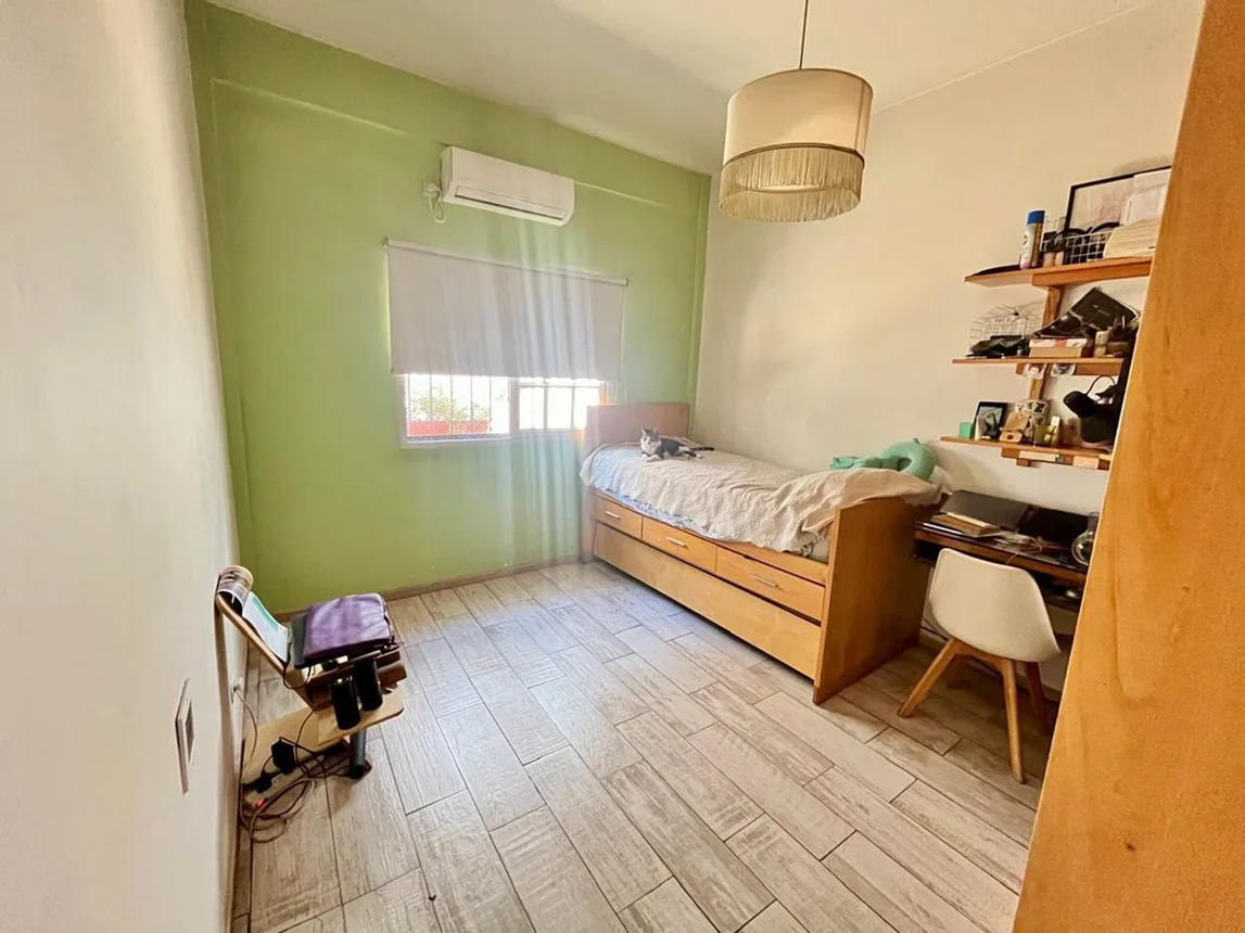 PH de 2 ambientes en venta en Remedios de Escalada, Avenida Hipólito Yrigoyen 5200, foto 2