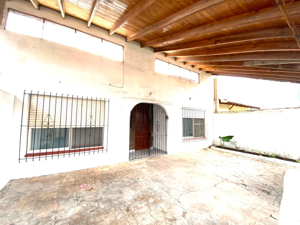 Casa de 4 ambientes en venta en El Talar, Los Gladiolos 1800, foto 5