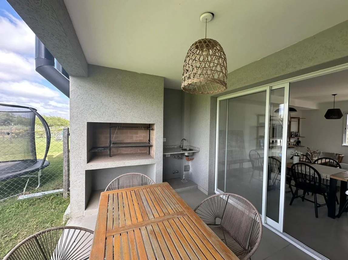 Casa dúplex en venta en Garín, foto 4