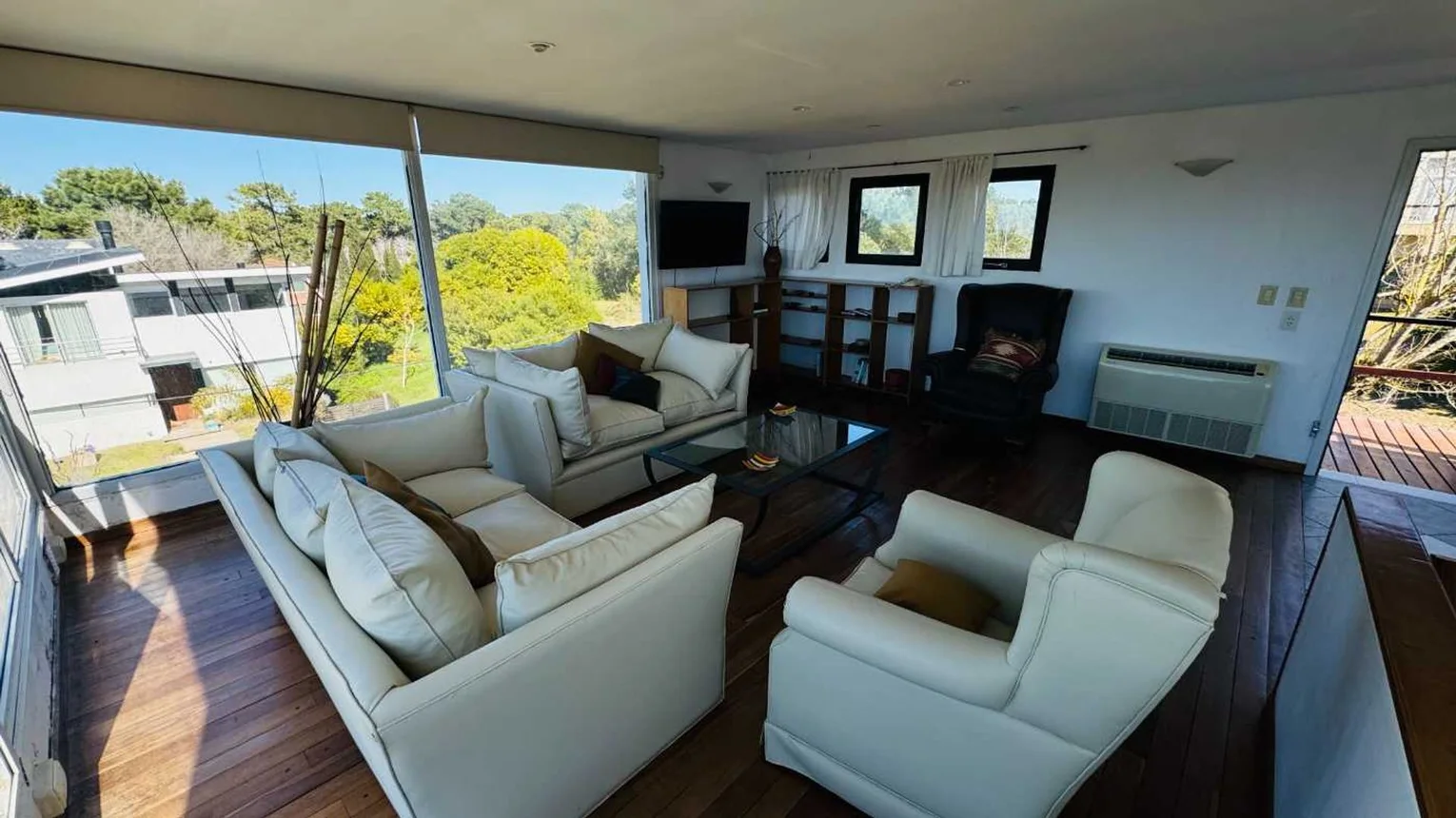 Casa en venta en Pinamar, foto 2