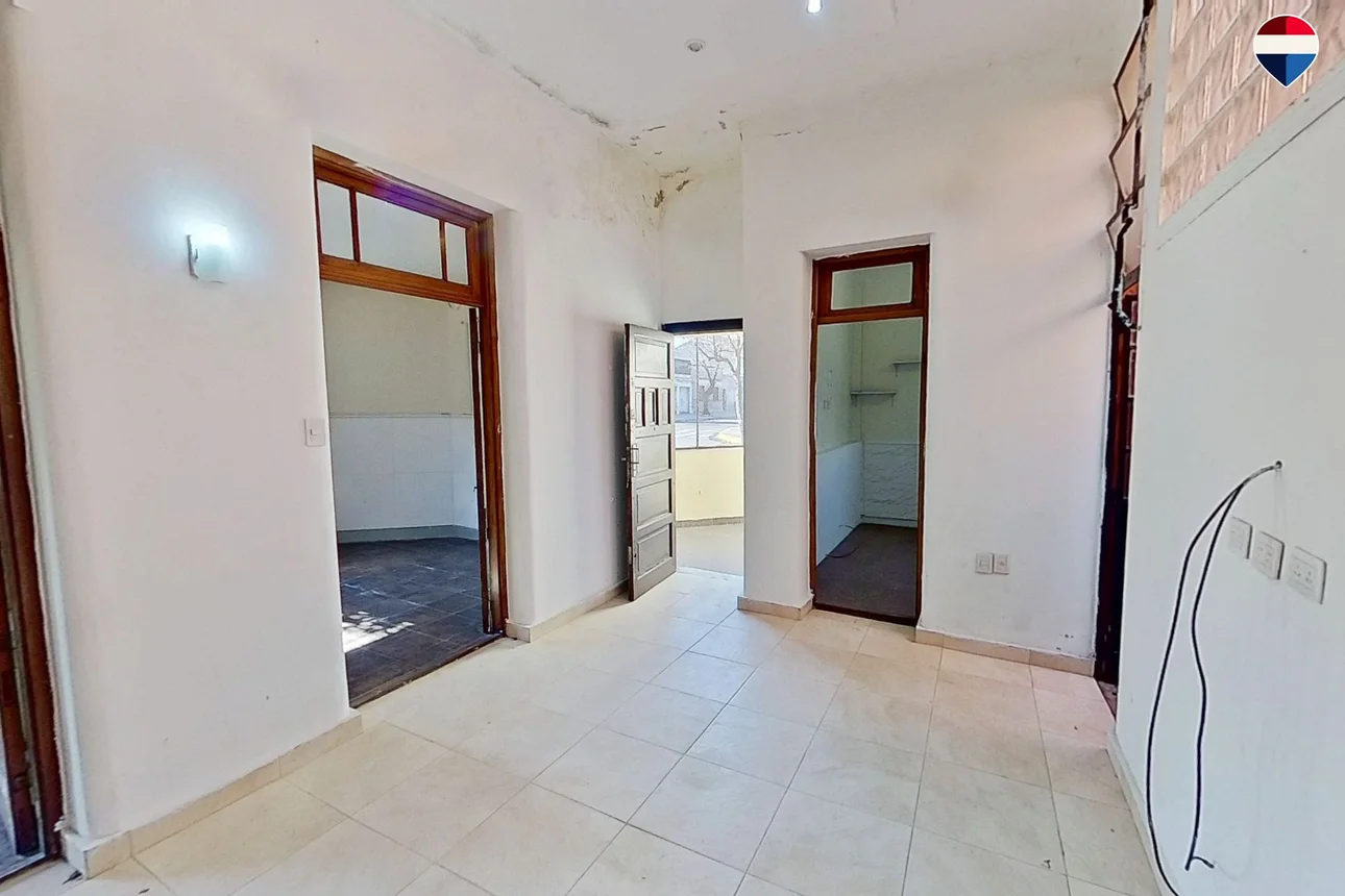 Casa de 5 ambientes en venta en Parque Avellaneda, Zinny 1500, foto 3