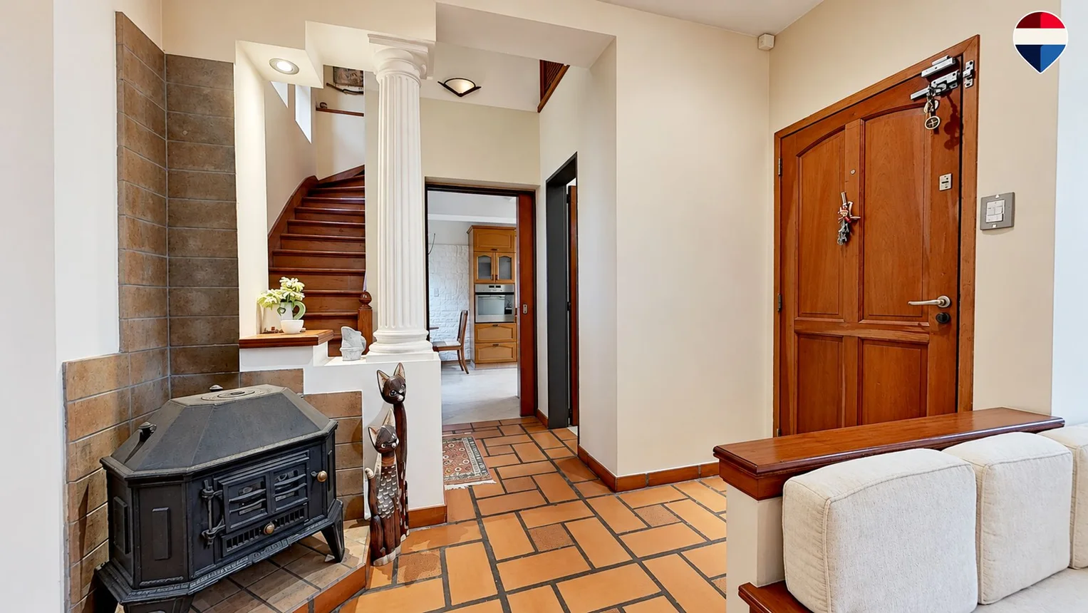 Casa de 5 ambientes en venta en Liniers, Las Bases 100, foto 2