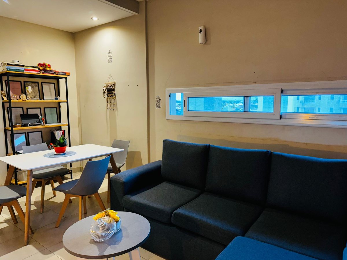 MONOAMBIENTE EN VENTA CON COCHERA MACROCENTRO - foto 2