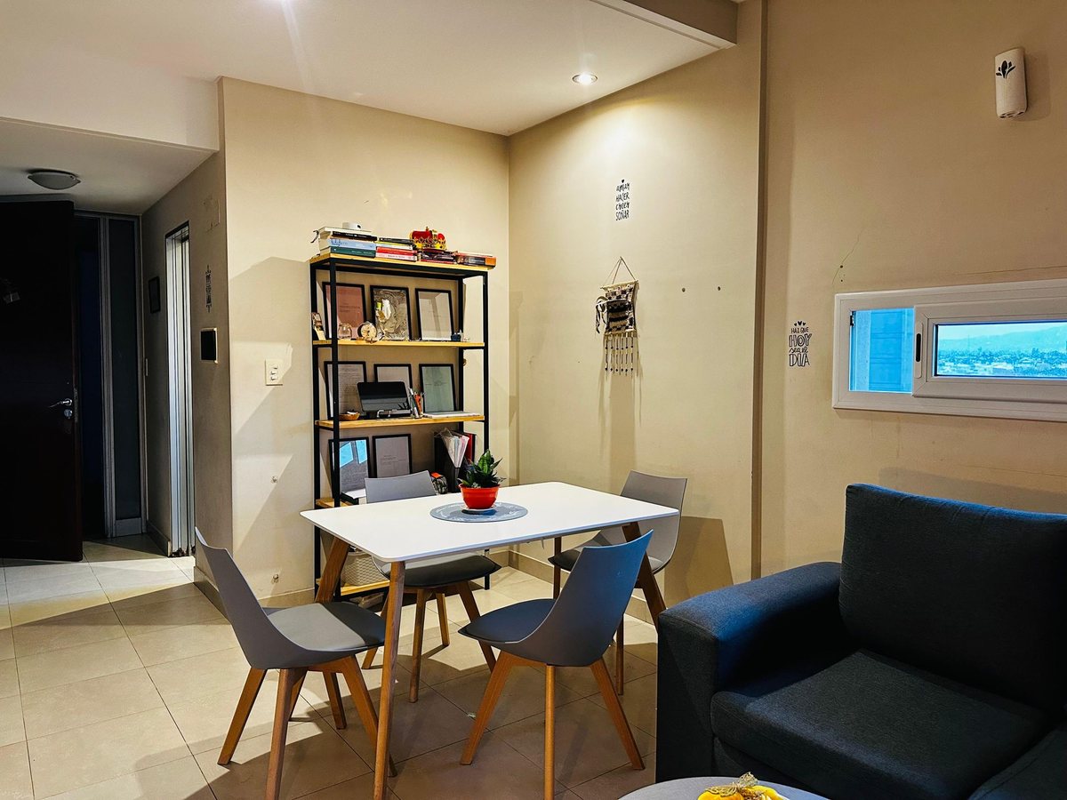 MONOAMBIENTE EN VENTA CON COCHERA MACROCENTRO - foto 3