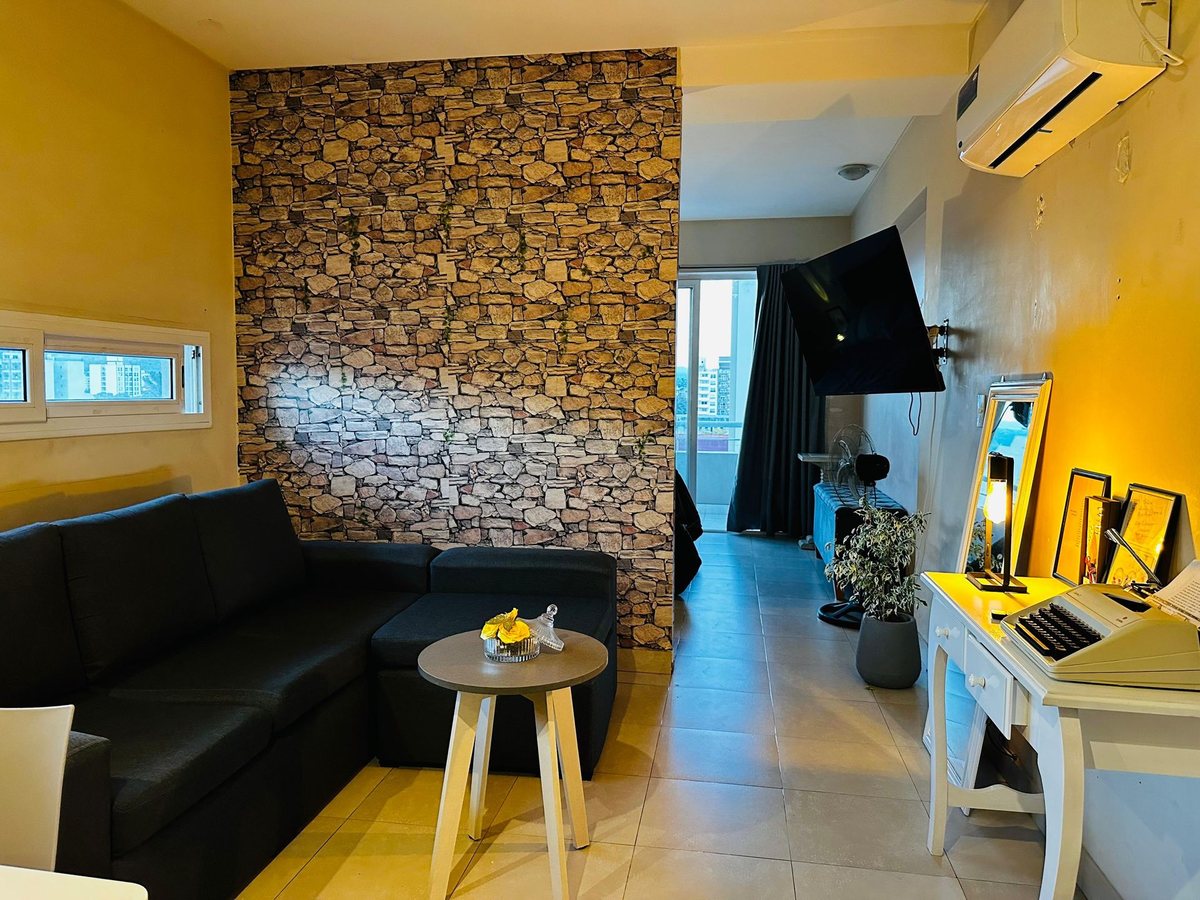 MONOAMBIENTE EN VENTA CON COCHERA MACROCENTRO - foto 11