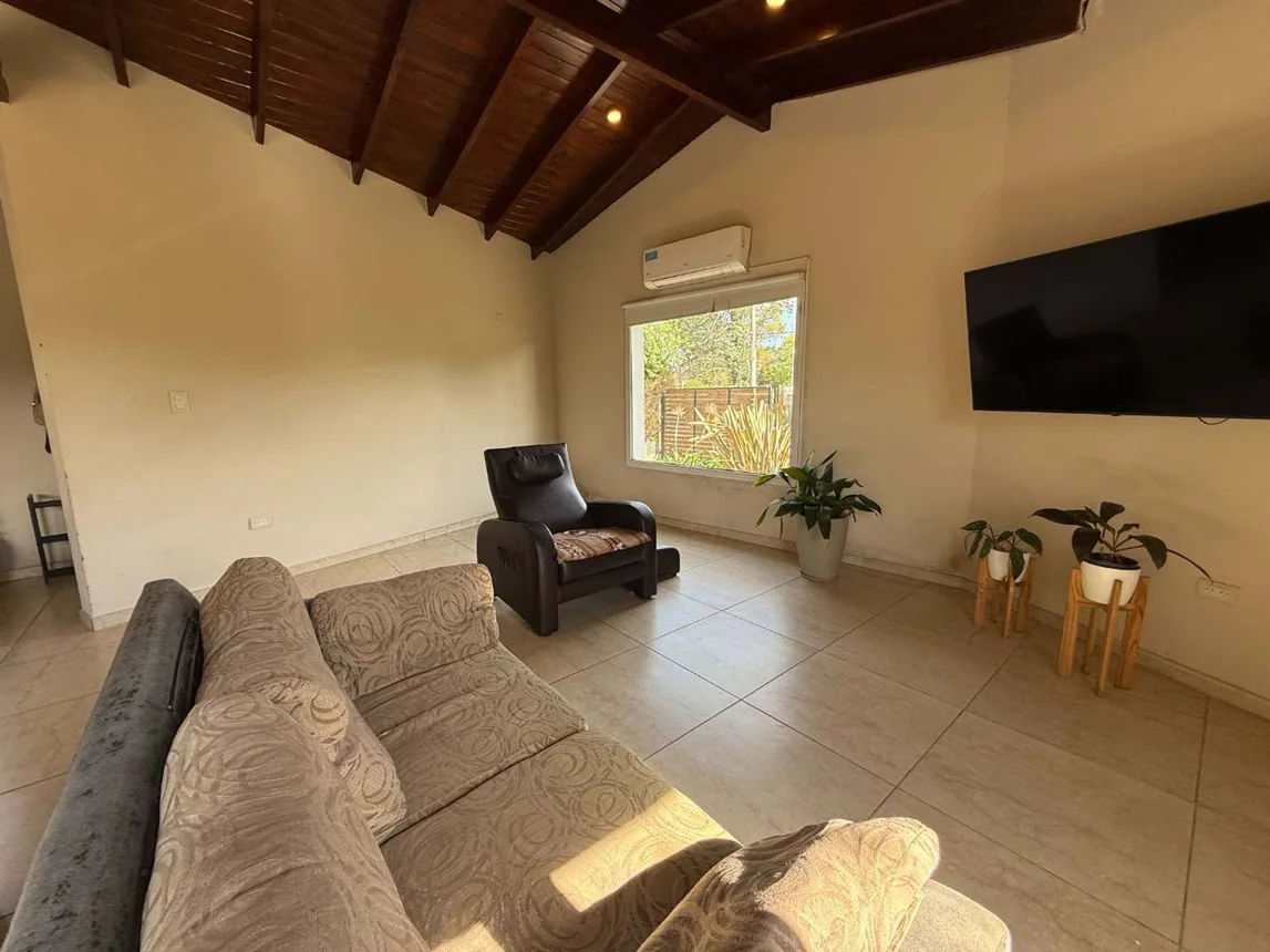 Casa de 4 ambientes en venta en Mar del Plata, Calle 489 2100, foto 2