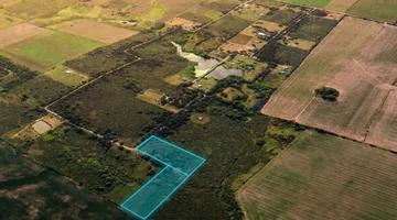 Terreno de Una Hectárea en El Ensueño - Los Aromos