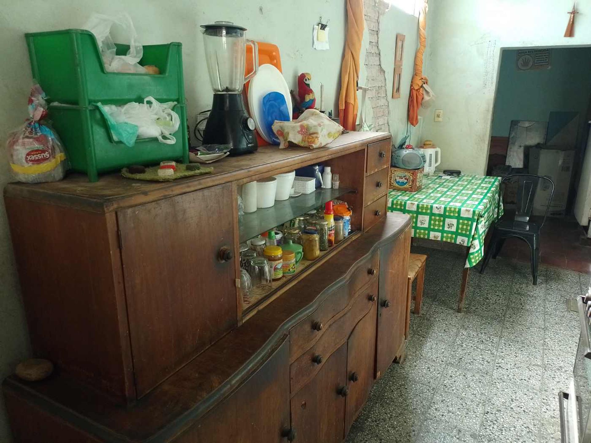 CASA EN VENTA A REMODELAR EN MACROCENTRO - foto 8