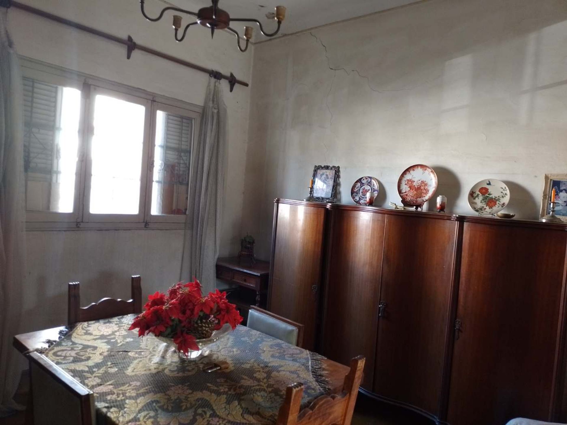 CASA EN VENTA A REMODELAR EN MACROCENTRO - foto 4