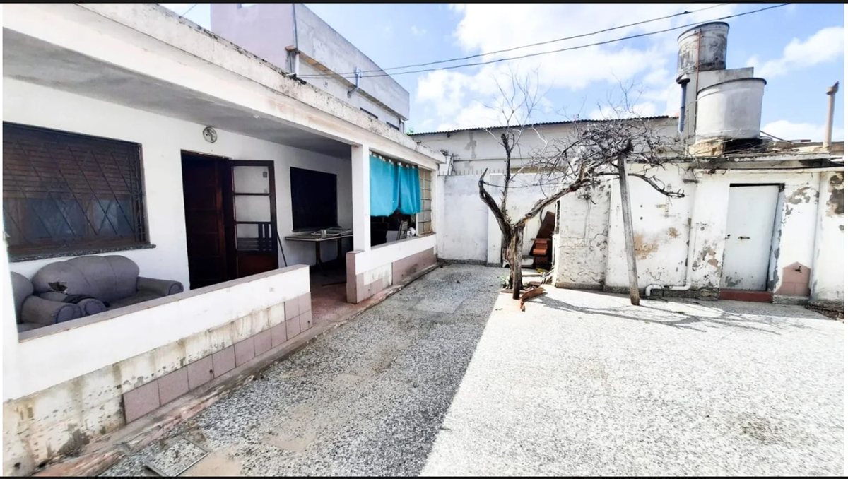 Foto 9 — VENTA CASA 3 AMB PATIO COCHER JDIN BERNAL FINANCIA