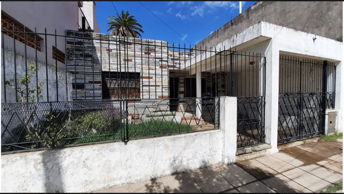 Foto 6 — VENTA CASA 3 AMB PATIO COCHER JDIN BERNAL FINANCIA