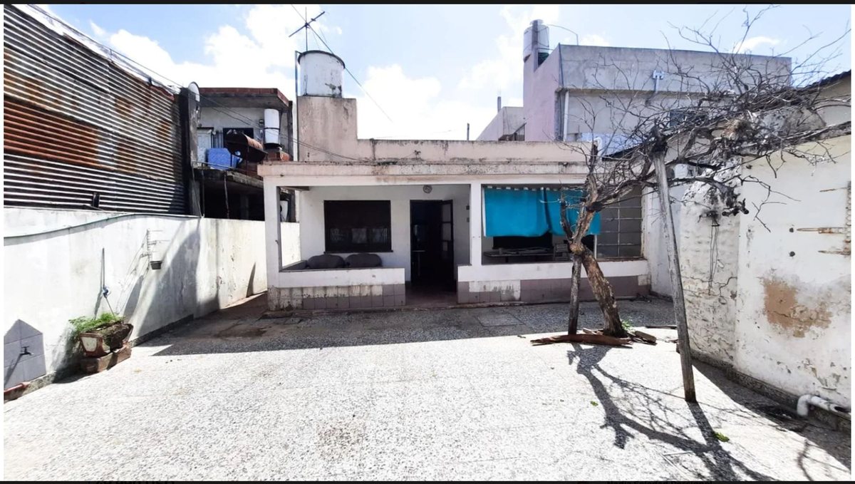 Foto 7 — VENTA CASA 3 AMB PATIO COCHER JDIN BERNAL FINANCIA