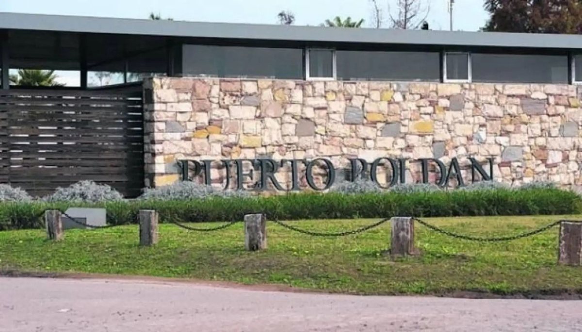 LOTE EN VENTA CON VISTA AL LAGO 1503 M2