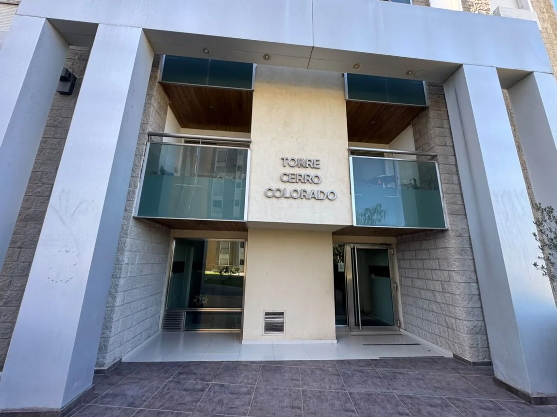 Departamento de 4 ambientes en alquiler en Córdoba, Calle Pública 100