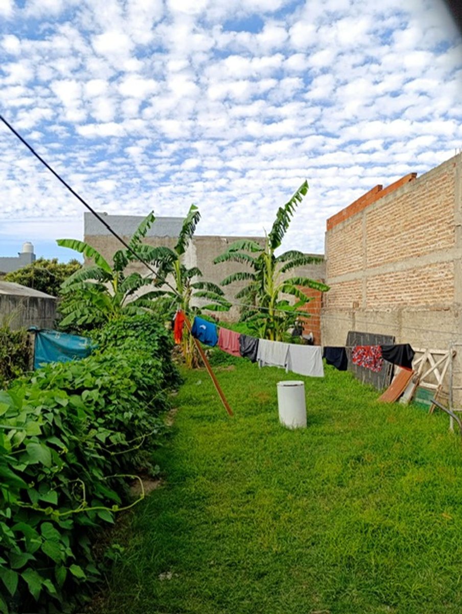 Foto 7 — Casita, gran lote c/ plano para 12 deptos.Aprobado