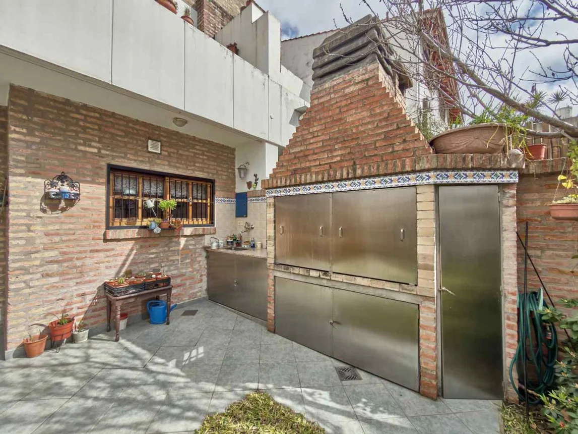 Casa tríplex de 4 ambientes en venta en Villa Urquiza, Ceretti 2600, foto 4