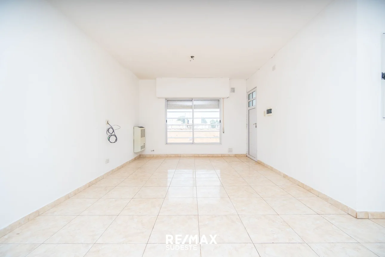 Complejo de 4 dptos modernos de 1 dorm. + lote., foto 3