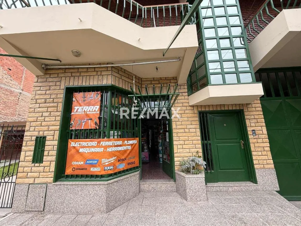 Casa de 6 ambientes en venta en Neuquén, Gregorio Martinez 100, foto 3