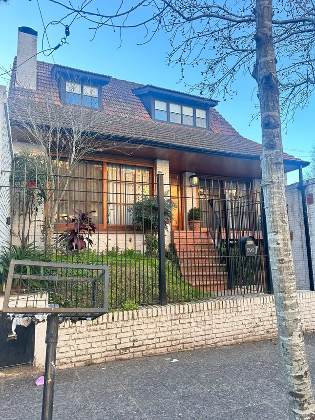 Casa en venta en Quilmes