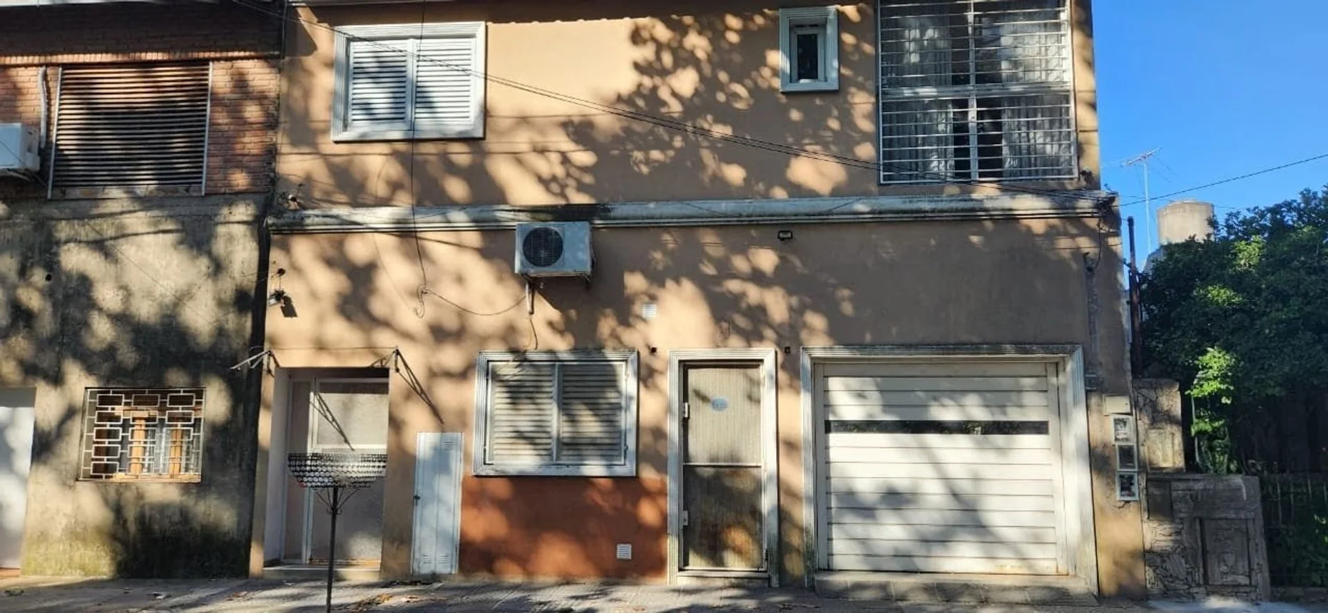 PH de 8 ambientes en venta en La Tablada, Rincón 5400