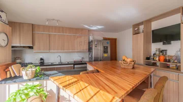 VENTA MALVIN 3 DORMITORIOS GARAGE FRENTE AL MAR