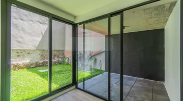 ALQUILER APT 2 DORM CON PATIO DE 20 MTS, PQUE RODO