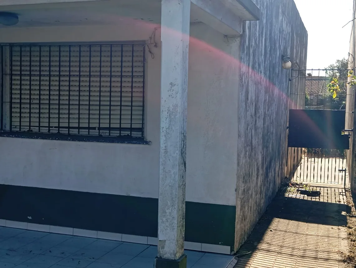 Casa en venta en Burzaco, foto 5