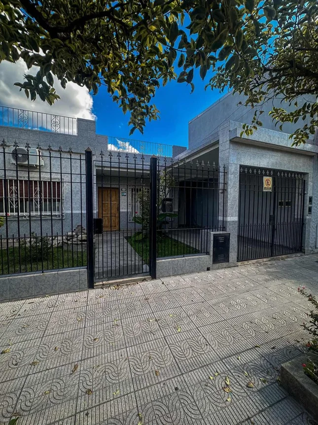 PH de 3 ambientes en venta en San Justo, Coronel Lynch 4100