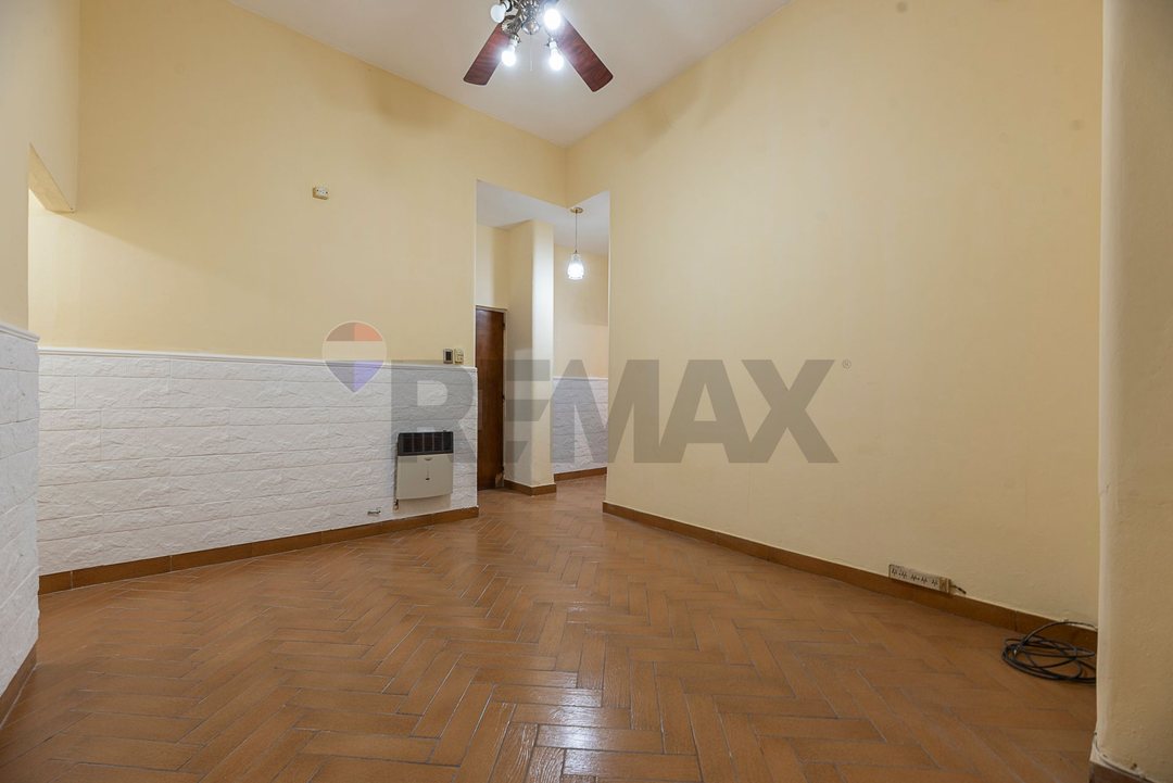 VENTA DEPARTAMENTO 2 AMBIENTES - BARRACAS