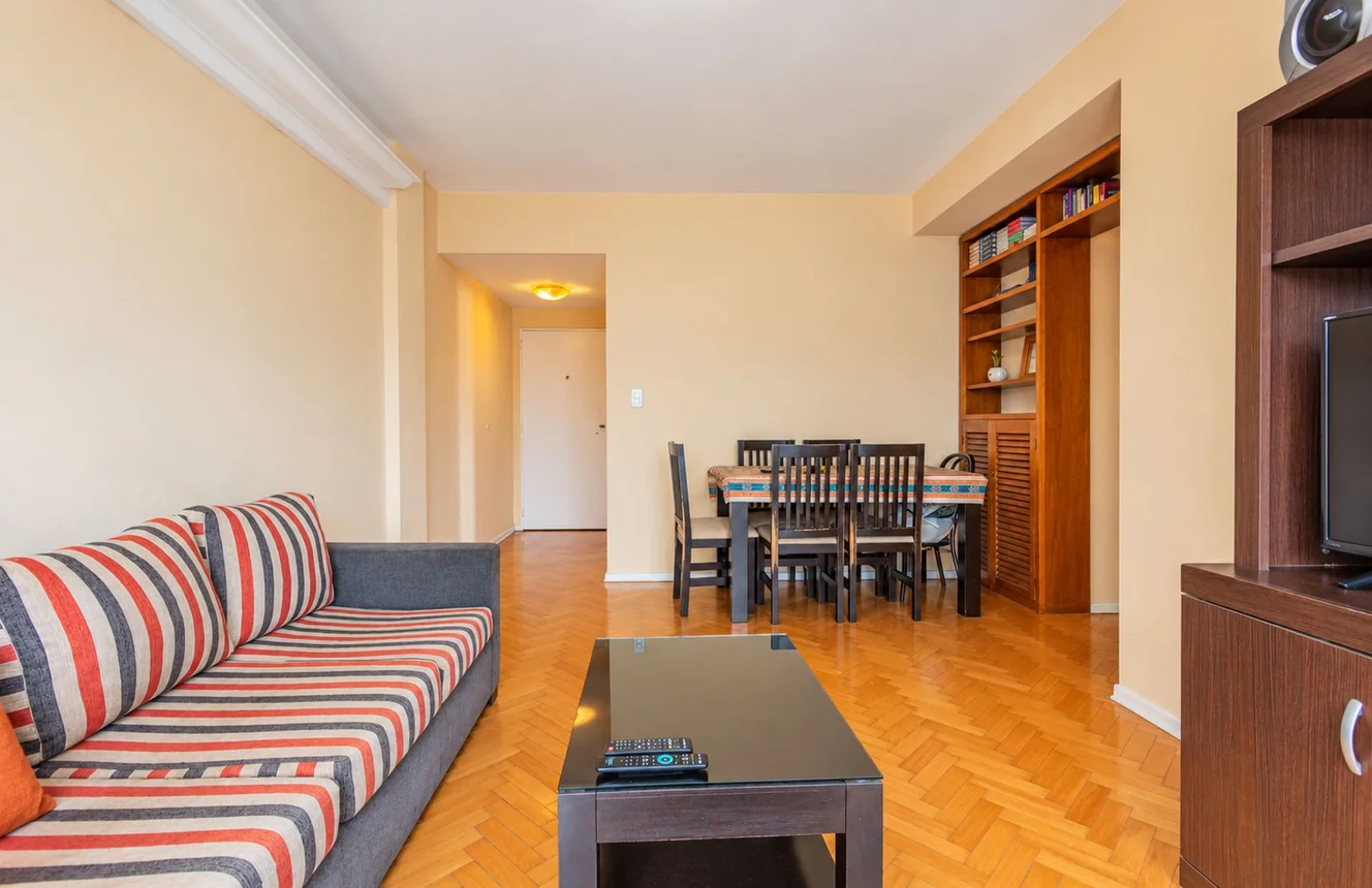 Semipiso de 4 ambientes en venta en Balvanera, Avenida Hipólito Yrigoyen 2700, foto 2