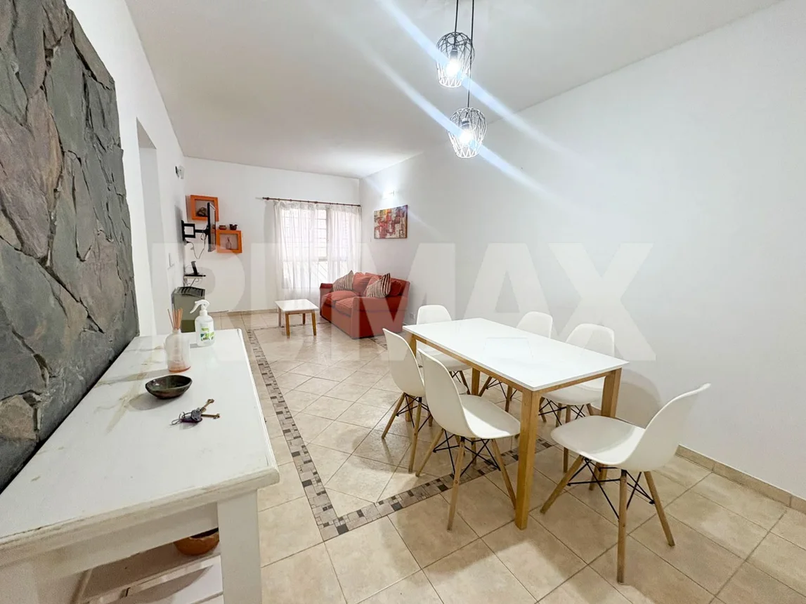 Departamento de 4 ambientes en alquiler en Neuquén, Av. Dr Ramon 100, foto 3