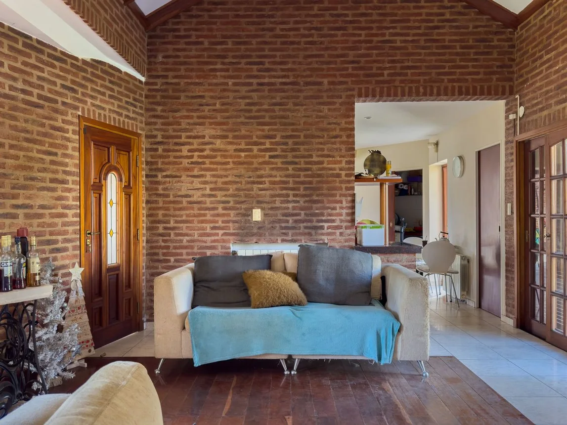 Casa en venta en Manuel B. Gonnet, foto 5