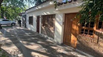 CASA 8 HABITACIONES+ 4 BAÑOS, CIUDAD DE MENDOZA