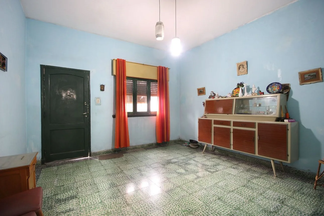 Casa en venta en Castelar, foto 5