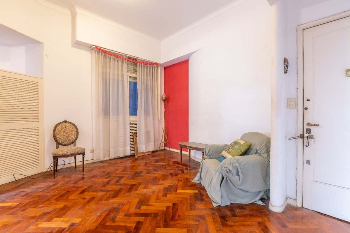 Foto 7 — RECOLETA DPTO. 3 AMB Y MEDIO - OPORTUNIDAD