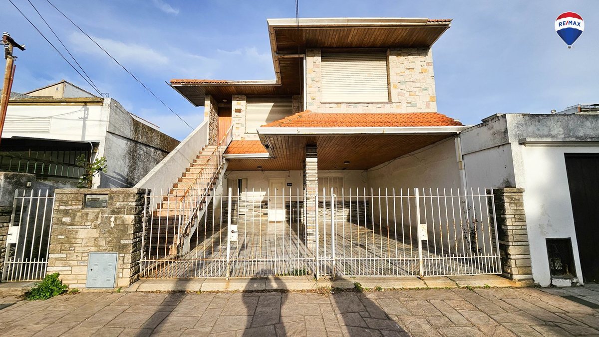 Foto 18 — VENTA MULTIFAMILIAR 3 CASAS DE 3 AMB C/U BERNAL O.