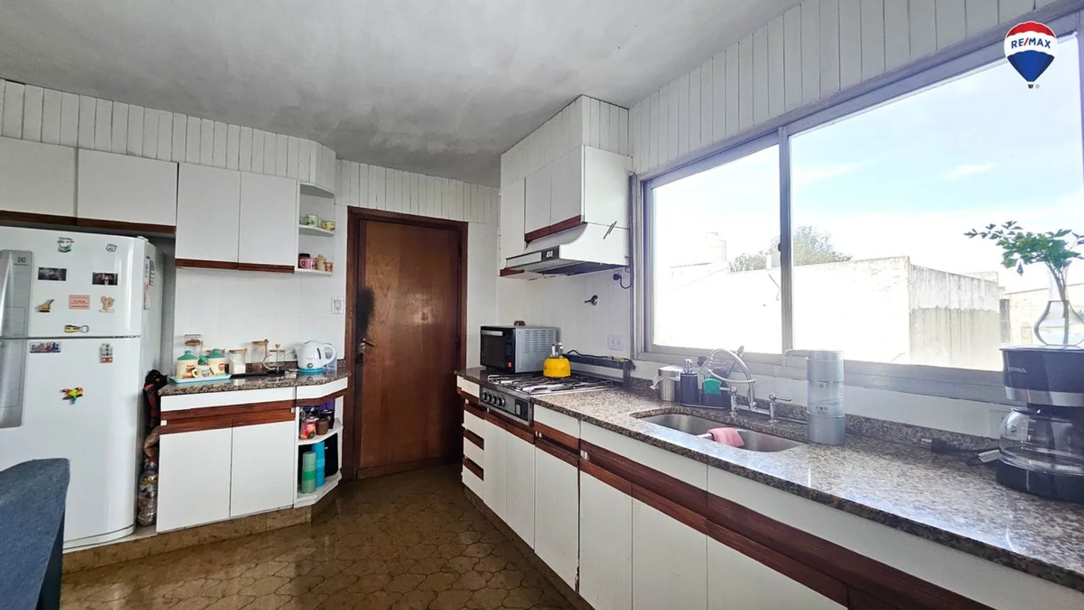 Casa tríplex de 3 ambientes en venta en Bernal Oeste, Comandante Franco 1200, foto 5